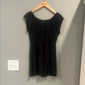 Black Short Sleeve Top